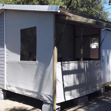 Campsite Borddemer Hotellerie De Plein Air Saint-Michel-Chef-Chef