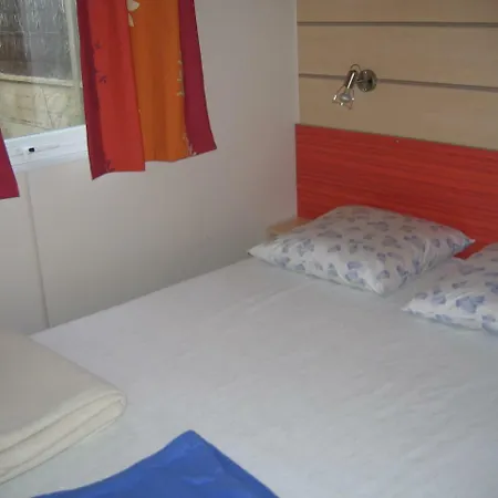 Borddemer Hotellerie De Plein Air مكان تخييم *