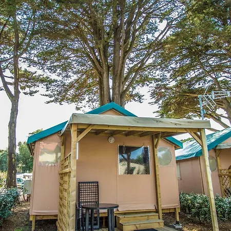 مكان تخييم Borddemer Hotellerie De Plein Air سانت ميشيل تشيف تشيف
