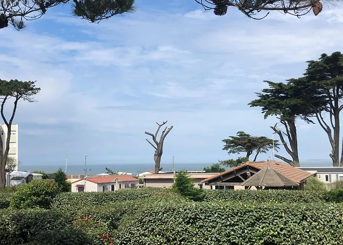 Borddemer Hotellerie De Plein Air * Saint-Michel-Chef-Chef